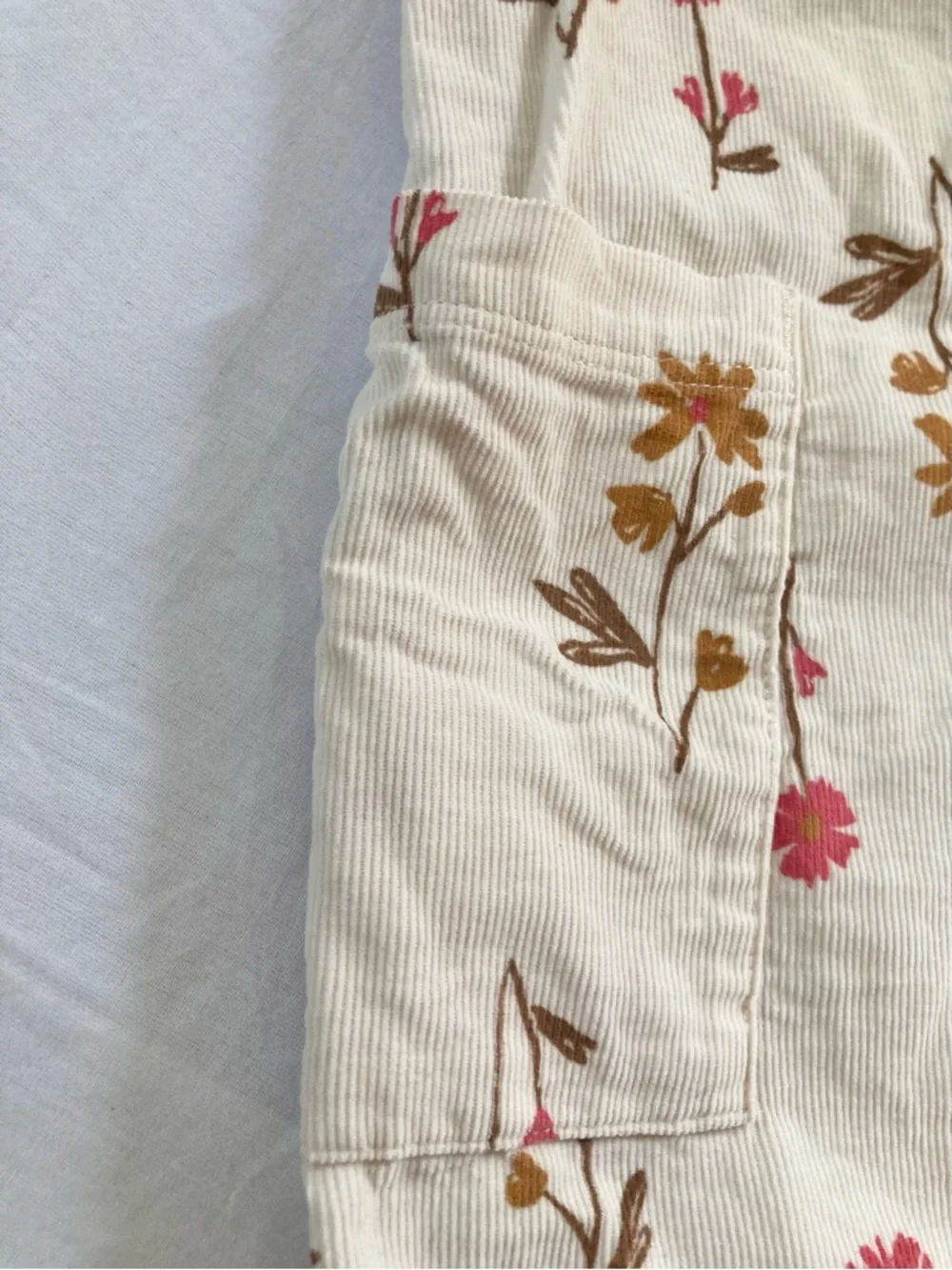 Carter's 100% Cotton Cream Corduroy Style Sleeveless Floral Dress w/Pockets